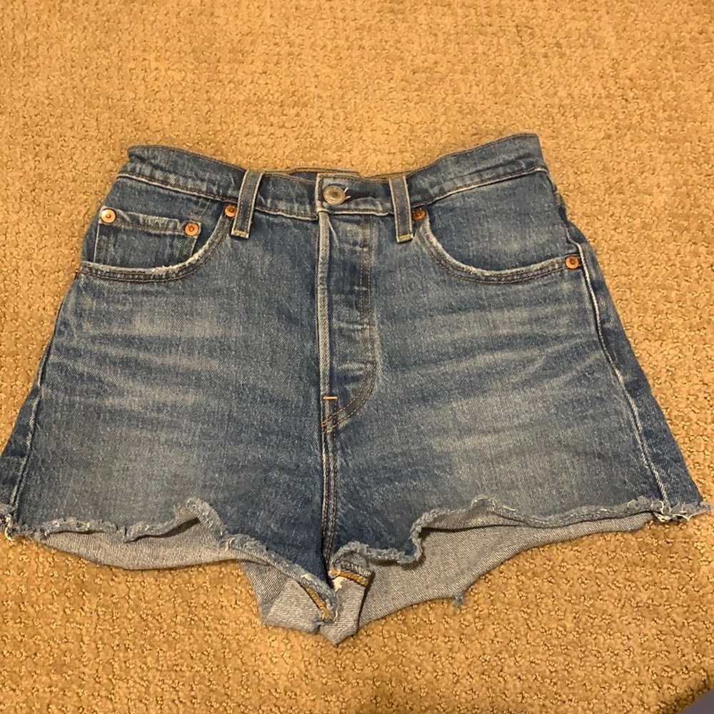 Levi’s ribcage denim shorts